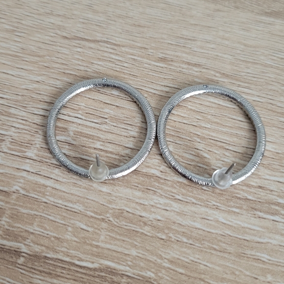 Circle Rhinestone Earrings - Picture 2 of 2